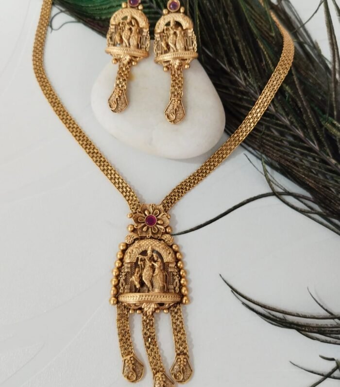 Gold plated necklace