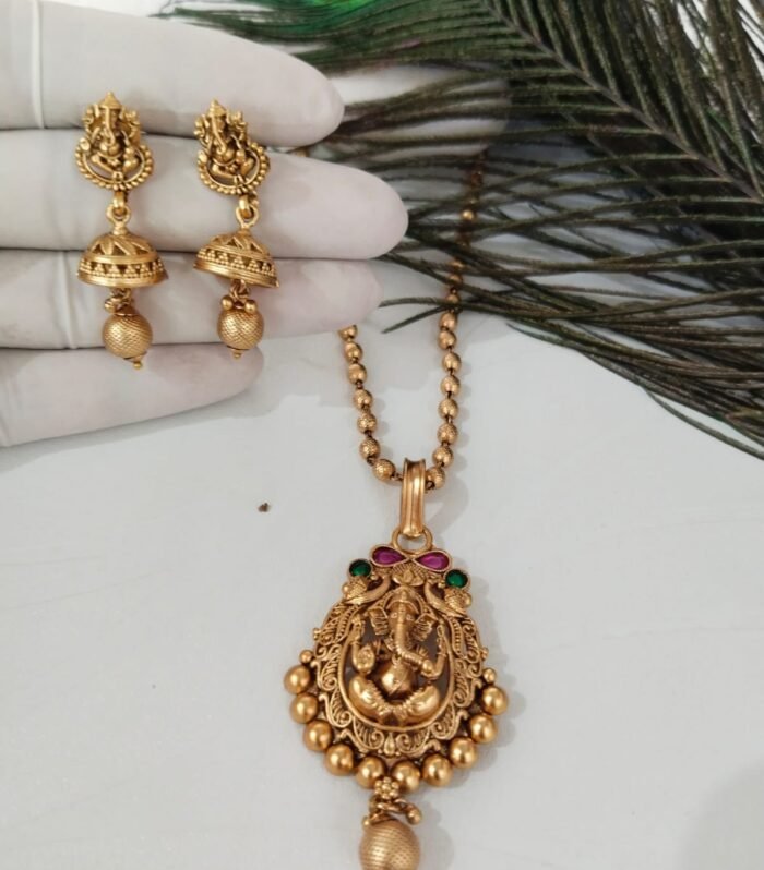 Gold plated necklace